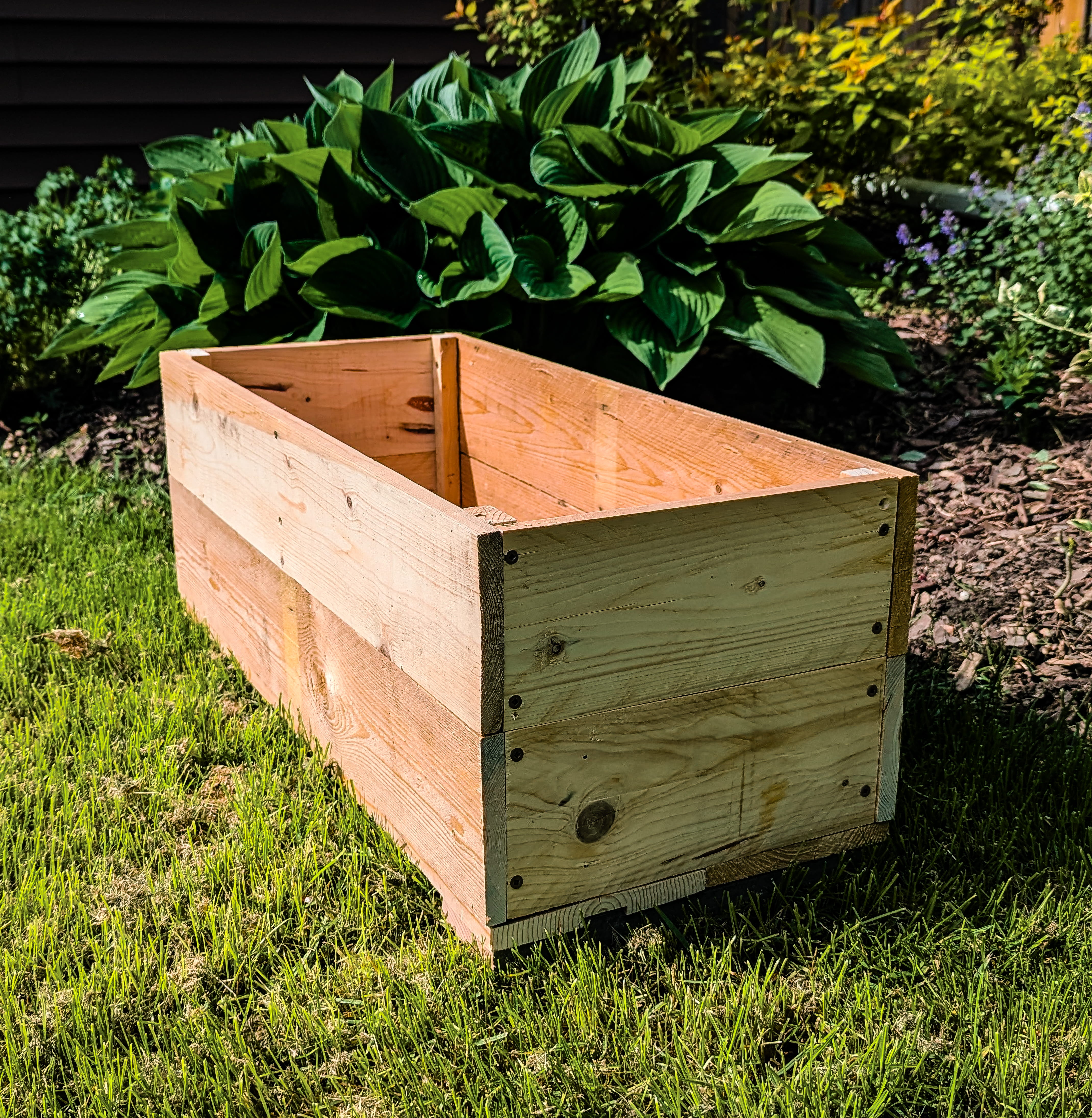 Wood planter box